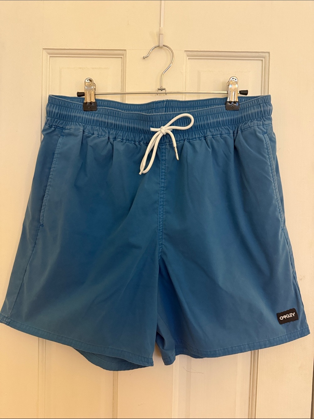 Oakley Robinson RC 16” Hydrolix Beach Shorts Blue | Size S